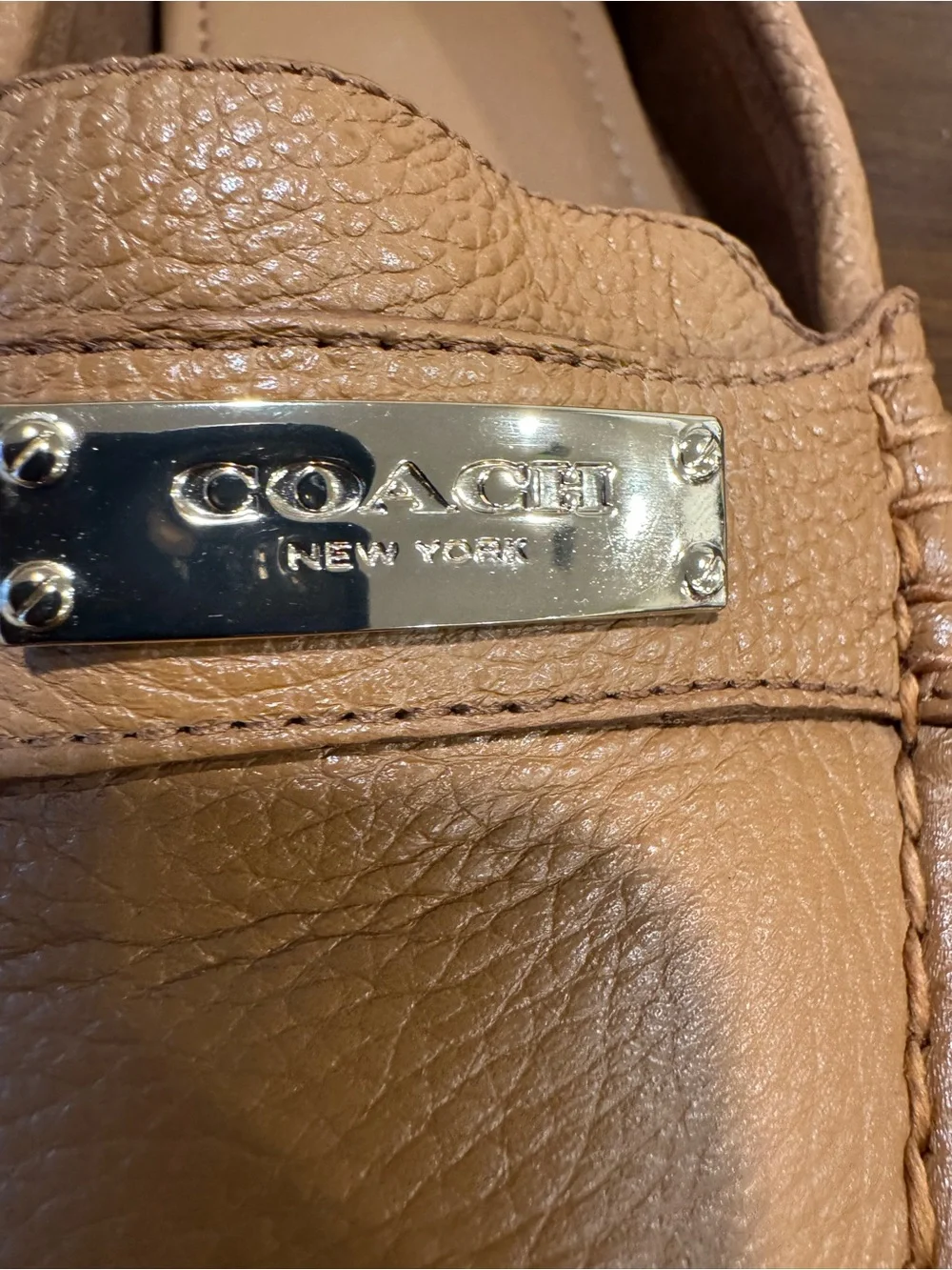 COACH Fredrica Loafers Flats Shoes Tan Light Brown Pebbled Leather Size 8.5B